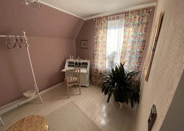 Semesterbostad With 2 Bedrooms *